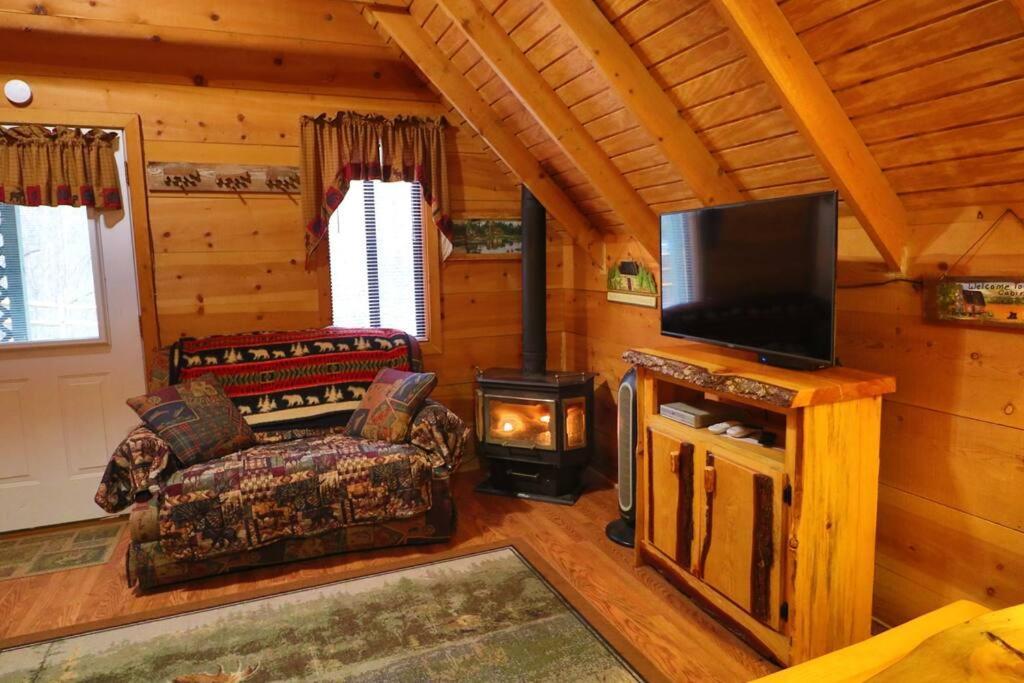 Cute Updated Mountain Cabin Fireplace #3 Helen Dış mekan fotoğraf