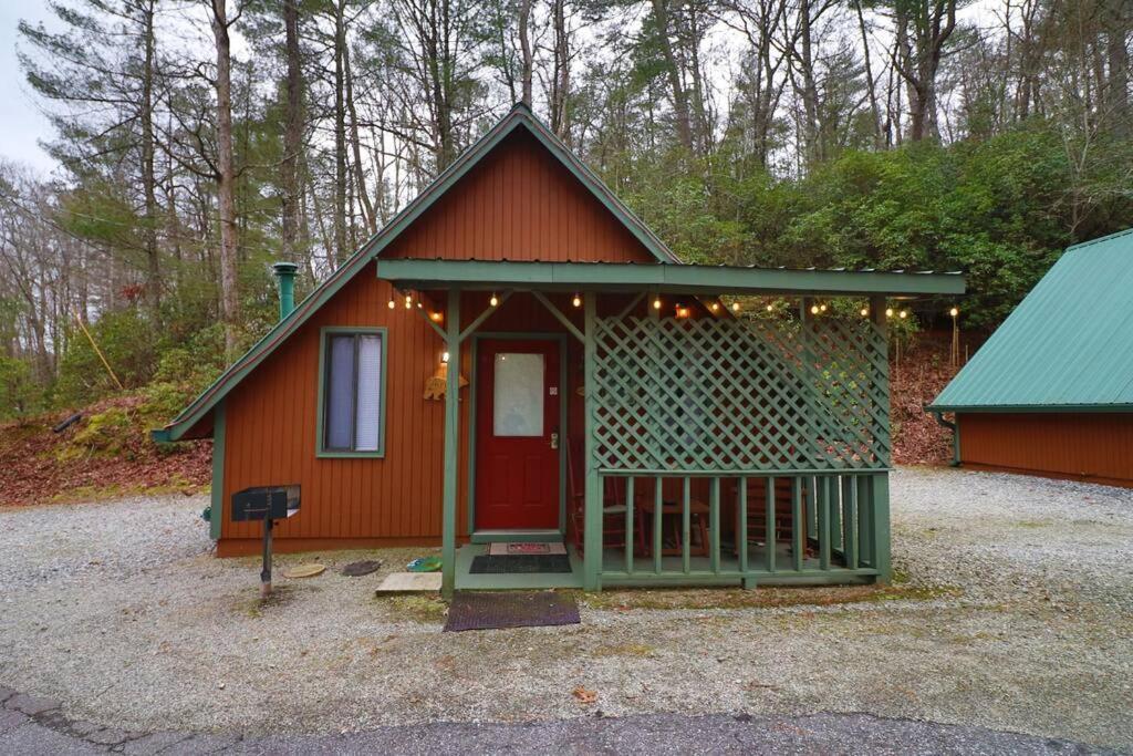 Cute Updated Mountain Cabin Fireplace #3 Helen Dış mekan fotoğraf